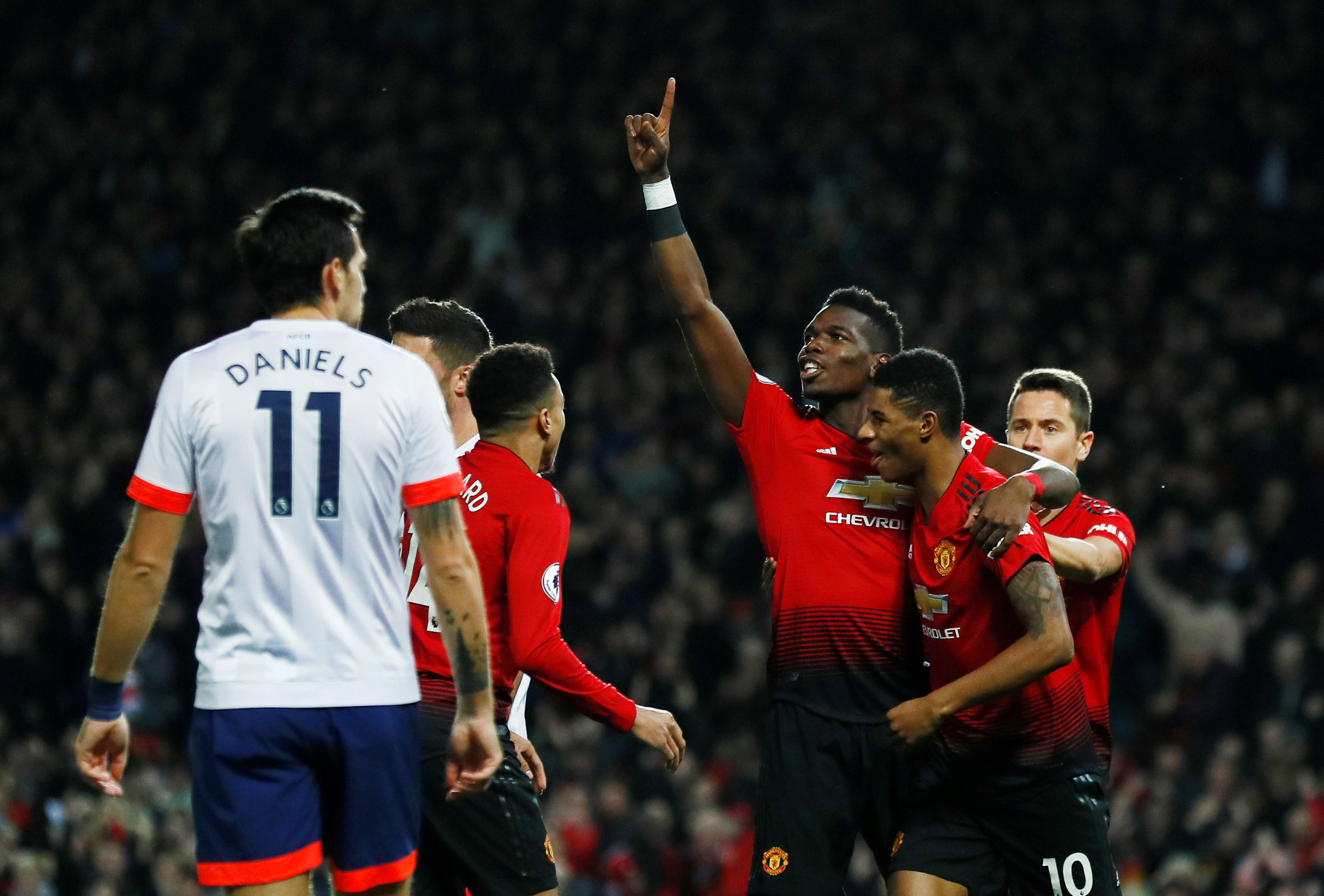 队伍必须在 队伍必须在